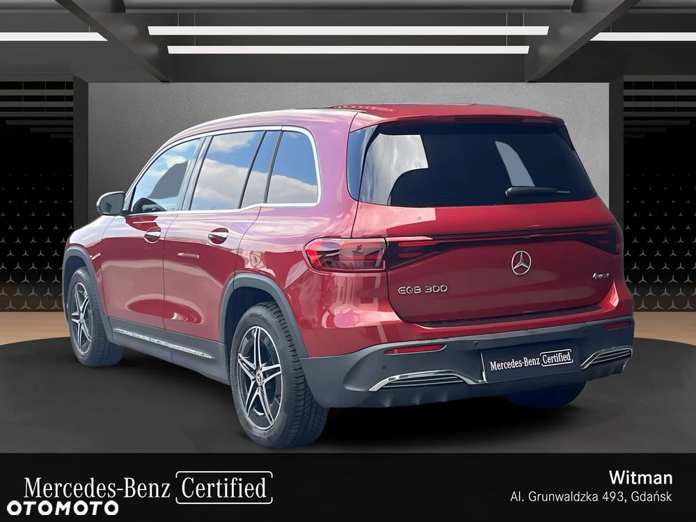 Mercedes-Benz EQB - 4