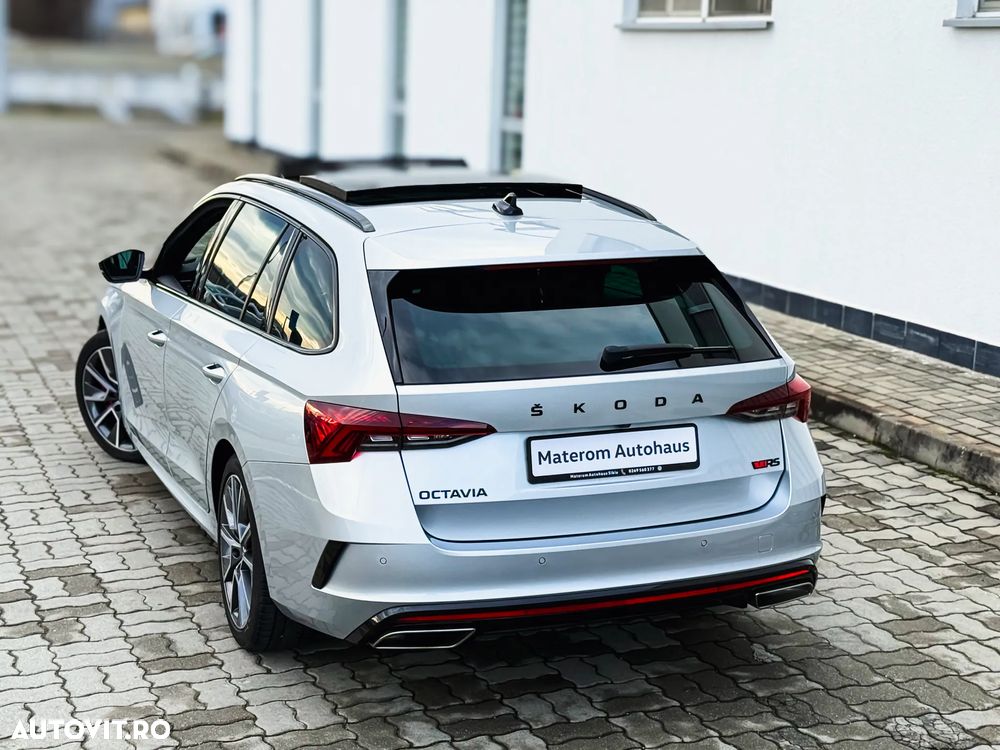 Skoda Octavia 2.0 245 TSI DSG RS - 24