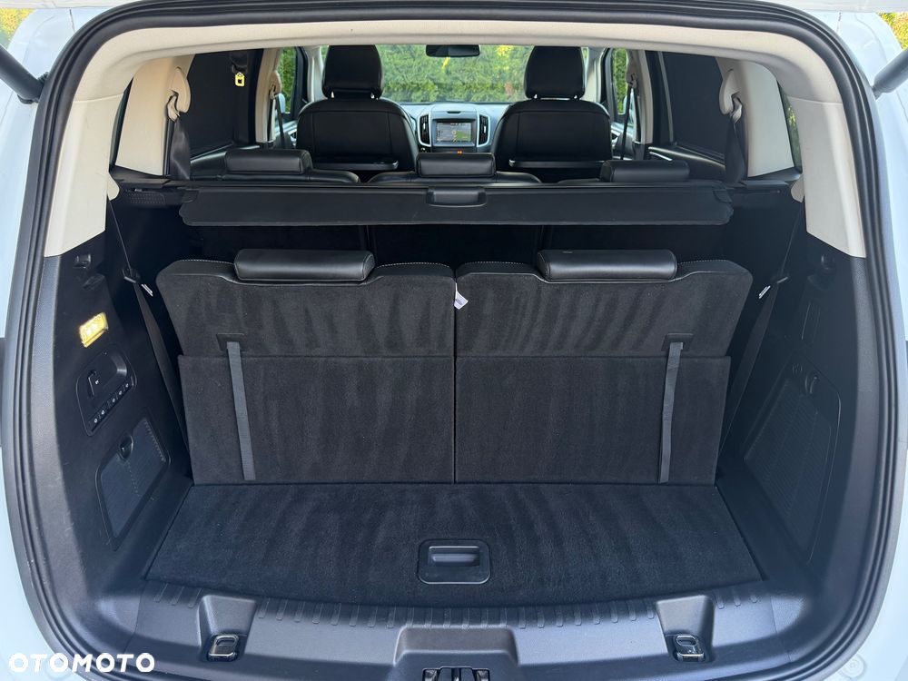 Ford S-Max 2.0 TDCi Titanium - 28