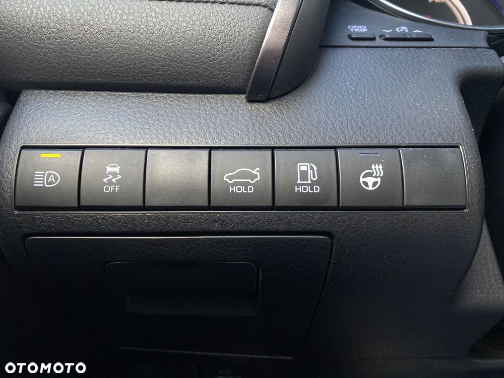 Toyota Camry 2.5 Hybrid Executive CVT - 31