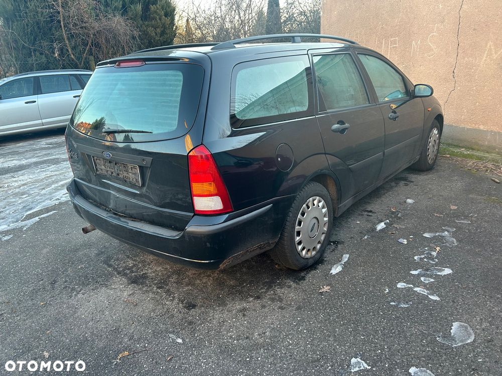 Ford Focus - 5