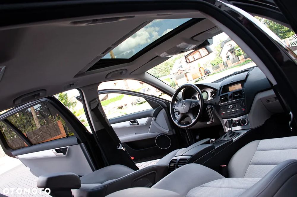 Mercedes-Benz Klasa C 180 T Kompressor Automatik Avantgarde - 15