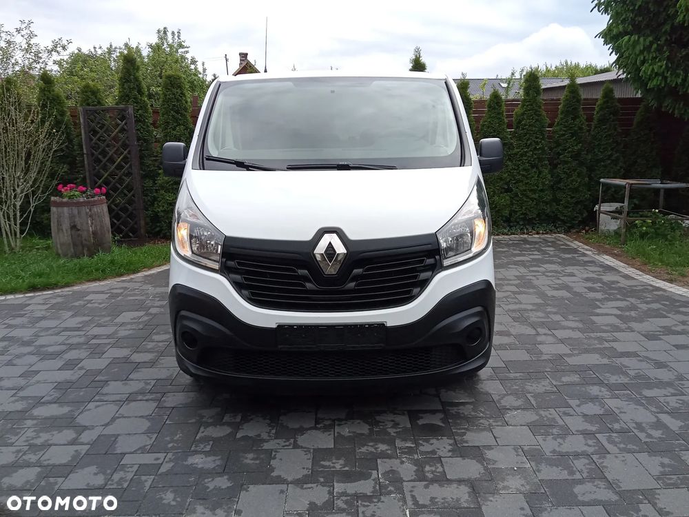 Renault Trafic - 22
