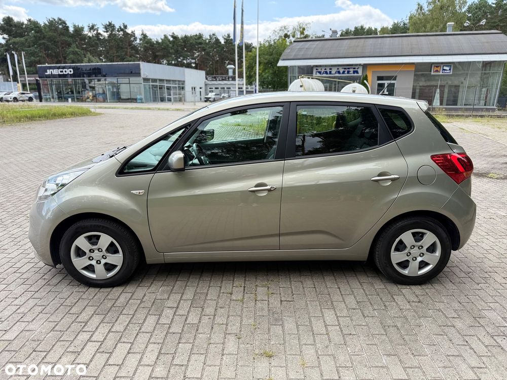 Kia Venga 1.4 CVVT Business Line - 22