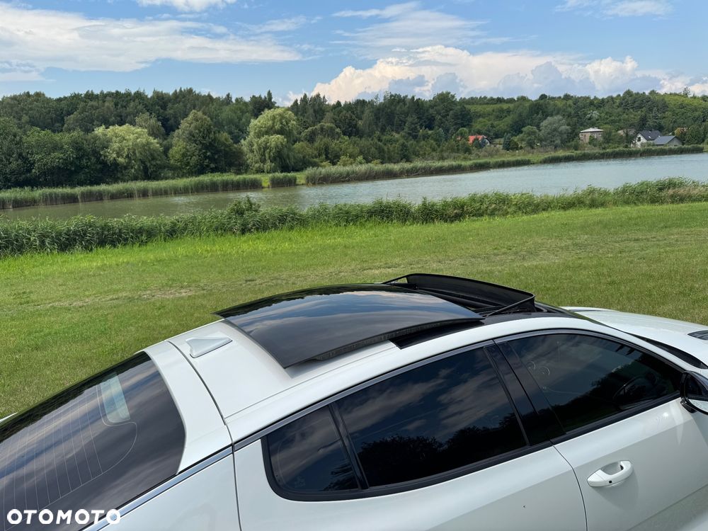Kia Stinger 2.0 T-GDI GT Line - 9
