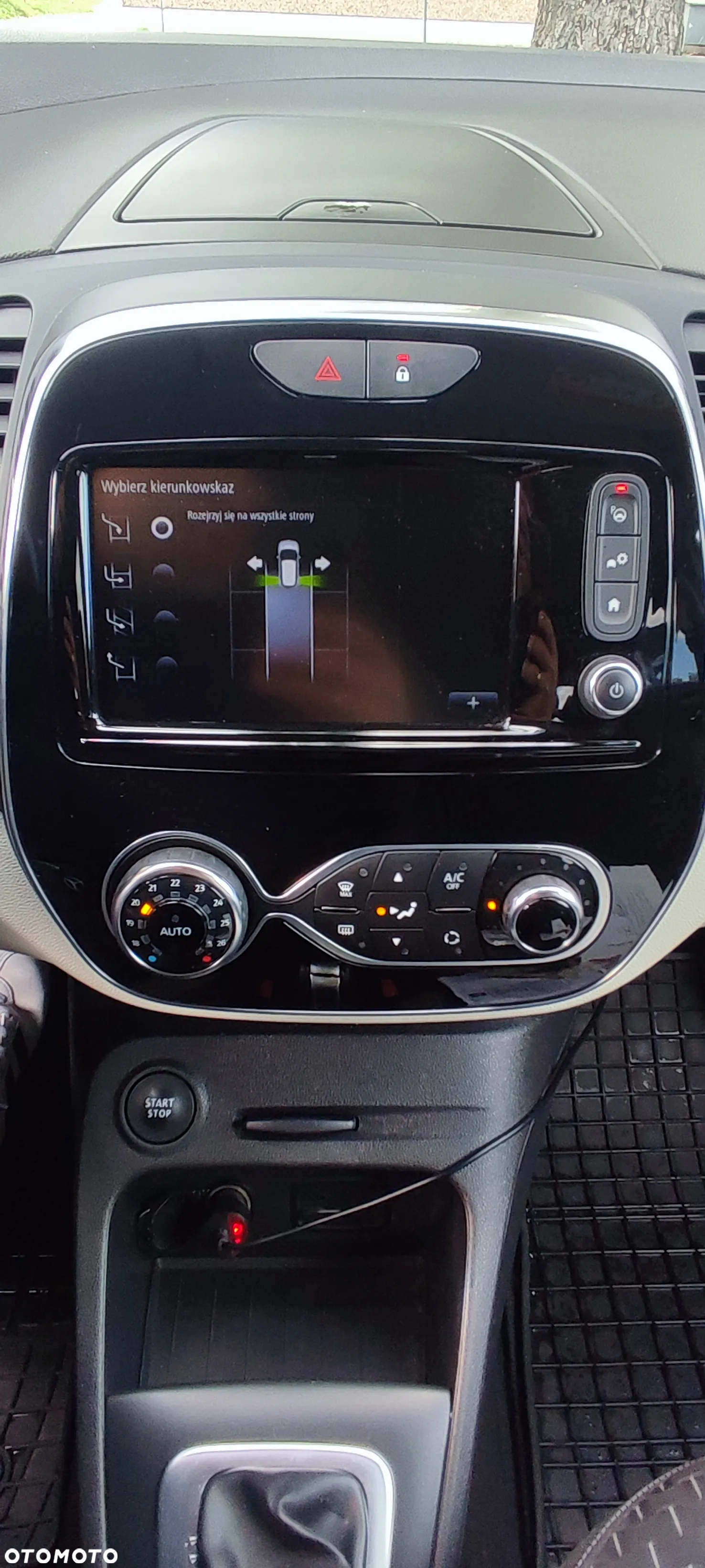 Renault Captur - 4