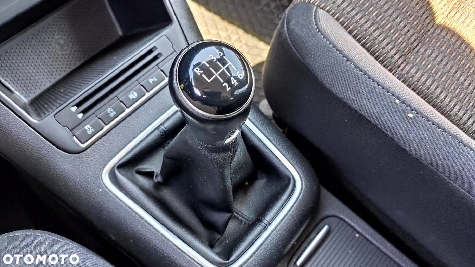 Volkswagen Tiguan - 19
