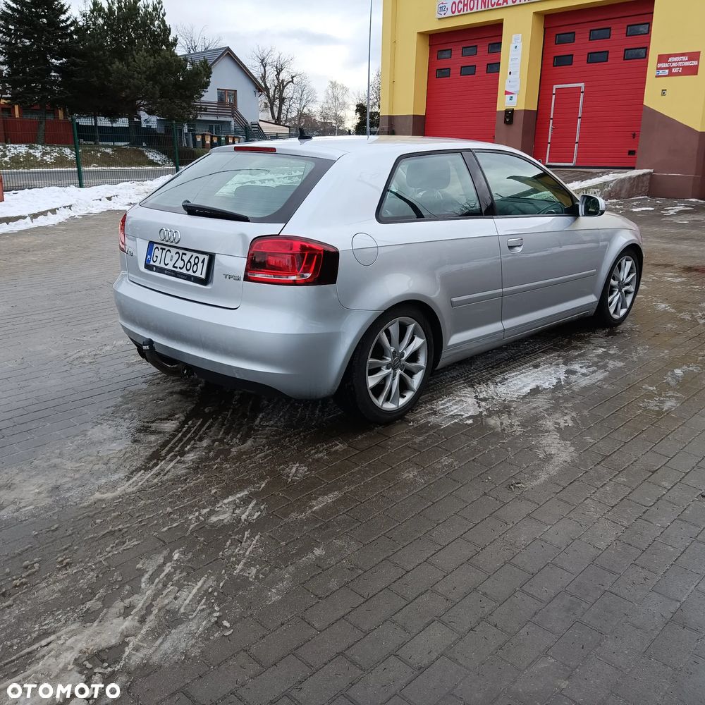 Audi A3 3-drzwiowe 1.4 TFSI Ambition - 2