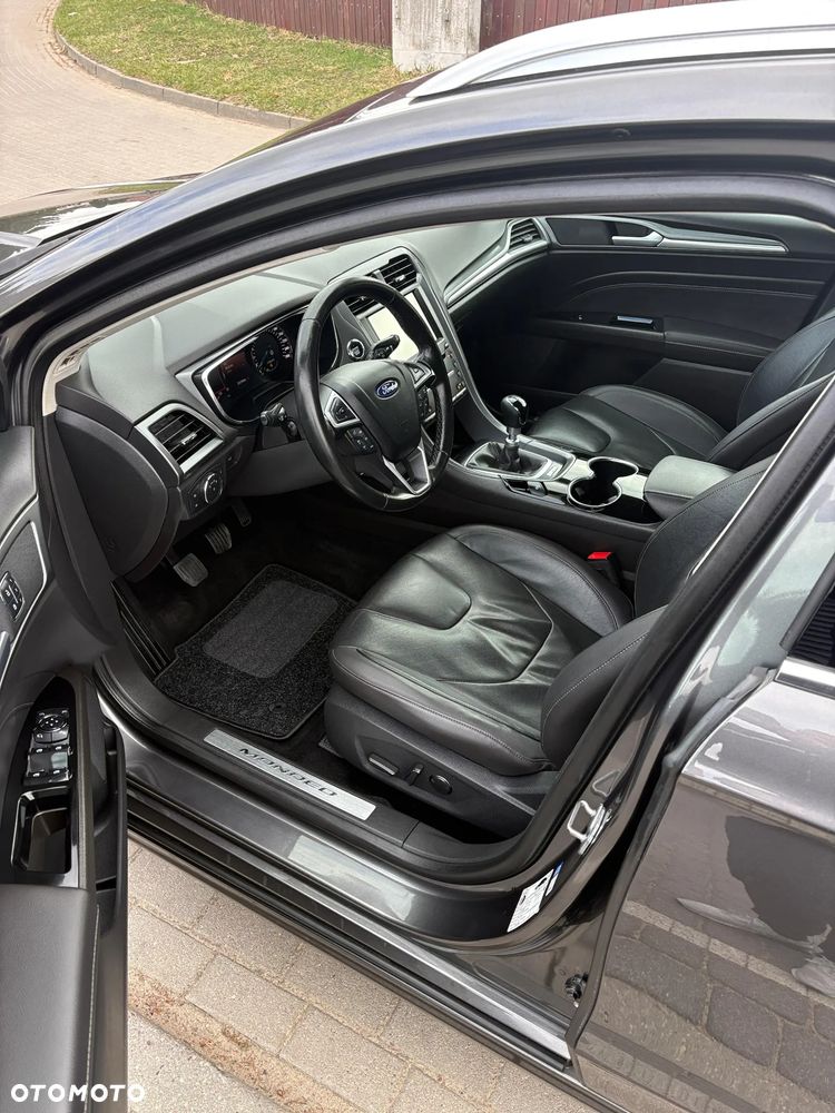 Ford Mondeo 1.6 TDCi ECOnetic Start-Stopp Titanium - 9
