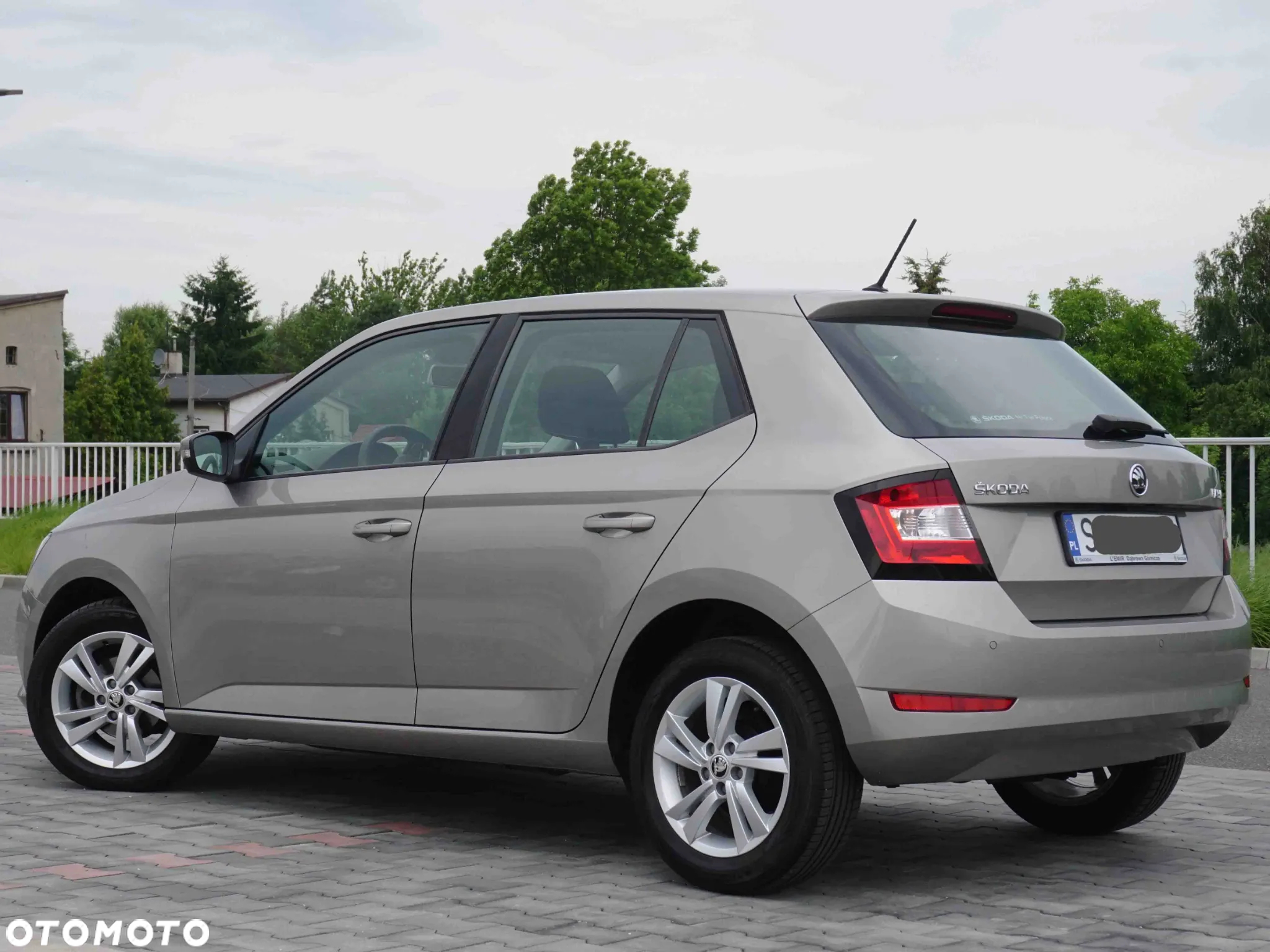 Skoda Fabia 1.0 TSI Ambition Plus - 9