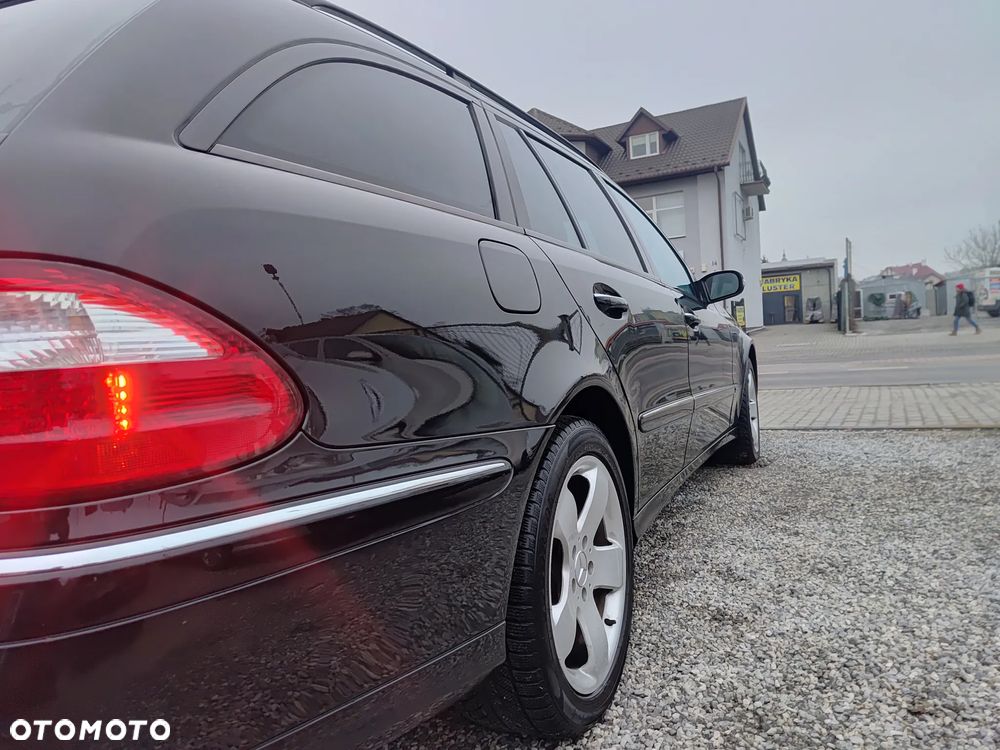 Mercedes-Benz Klasa E 500 Avantgarde Sport Edition - 11