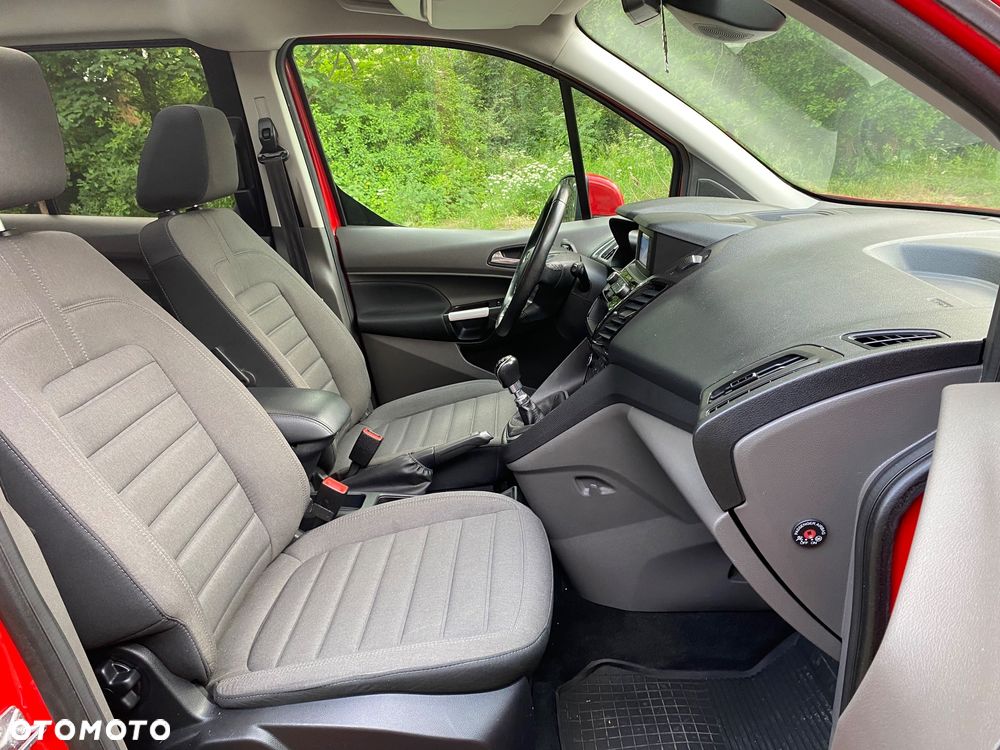 Ford Tourneo Connect Grand 1.5 EcoBlue Start/Stop Titanium - 24
