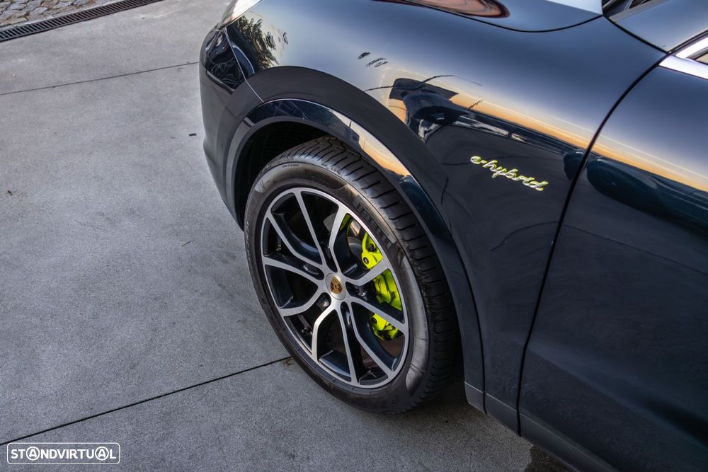 Porsche Cayenne Coupé - 10