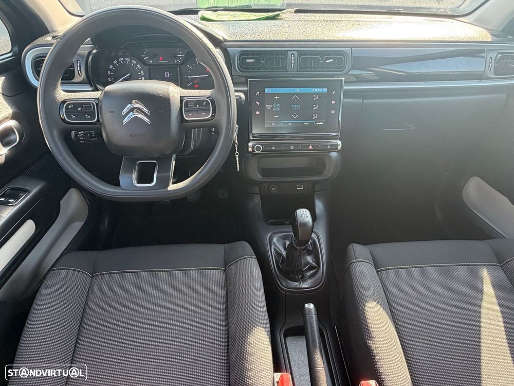 Citroën C3 1.2 PureTech Plus - 9