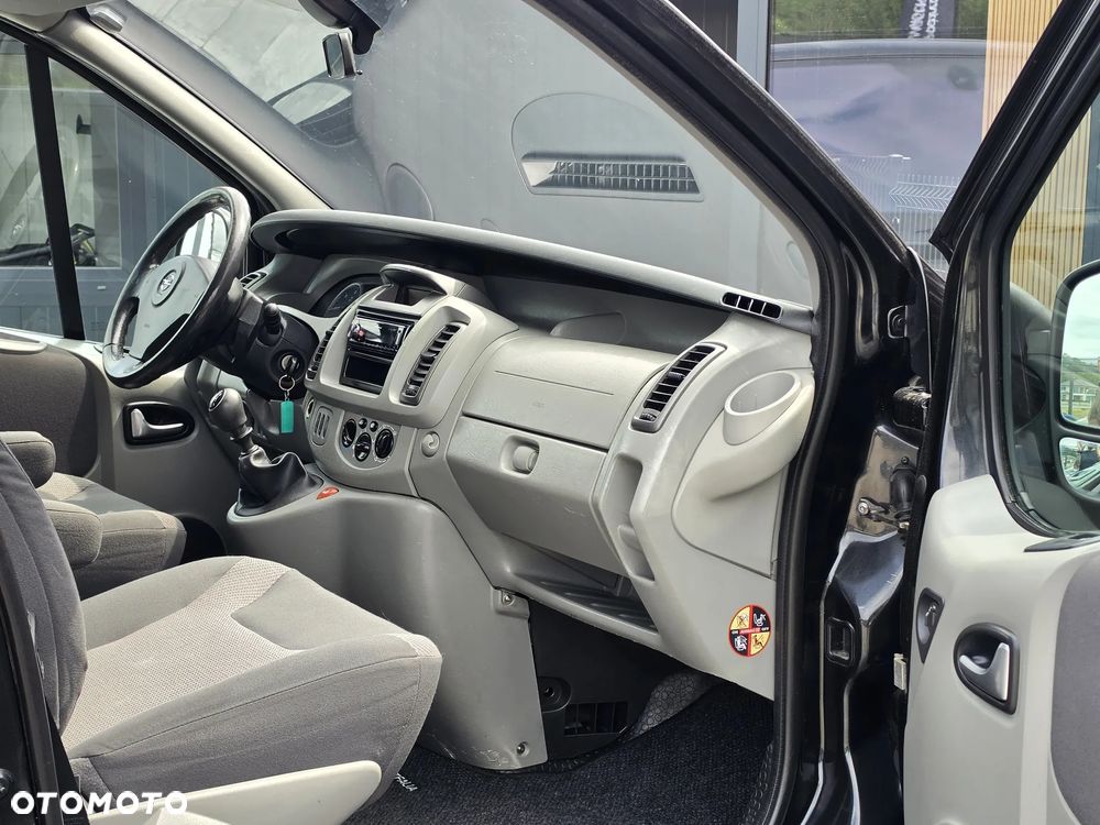 Opel Vivaro L1H1 Tour Cosmo - 32