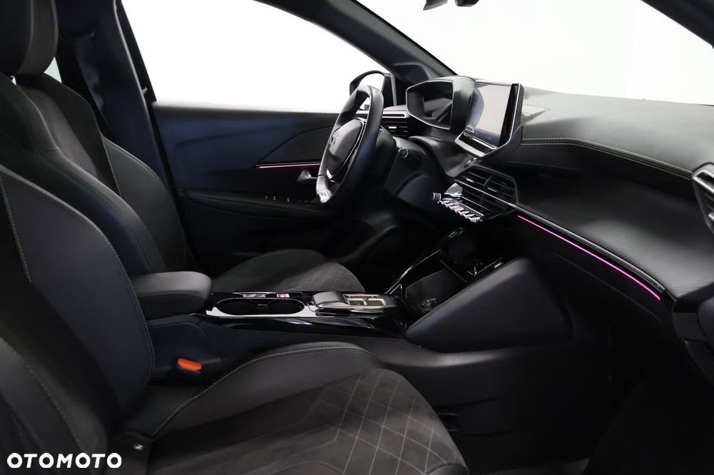 Peugeot 208 50kWh GT - 8