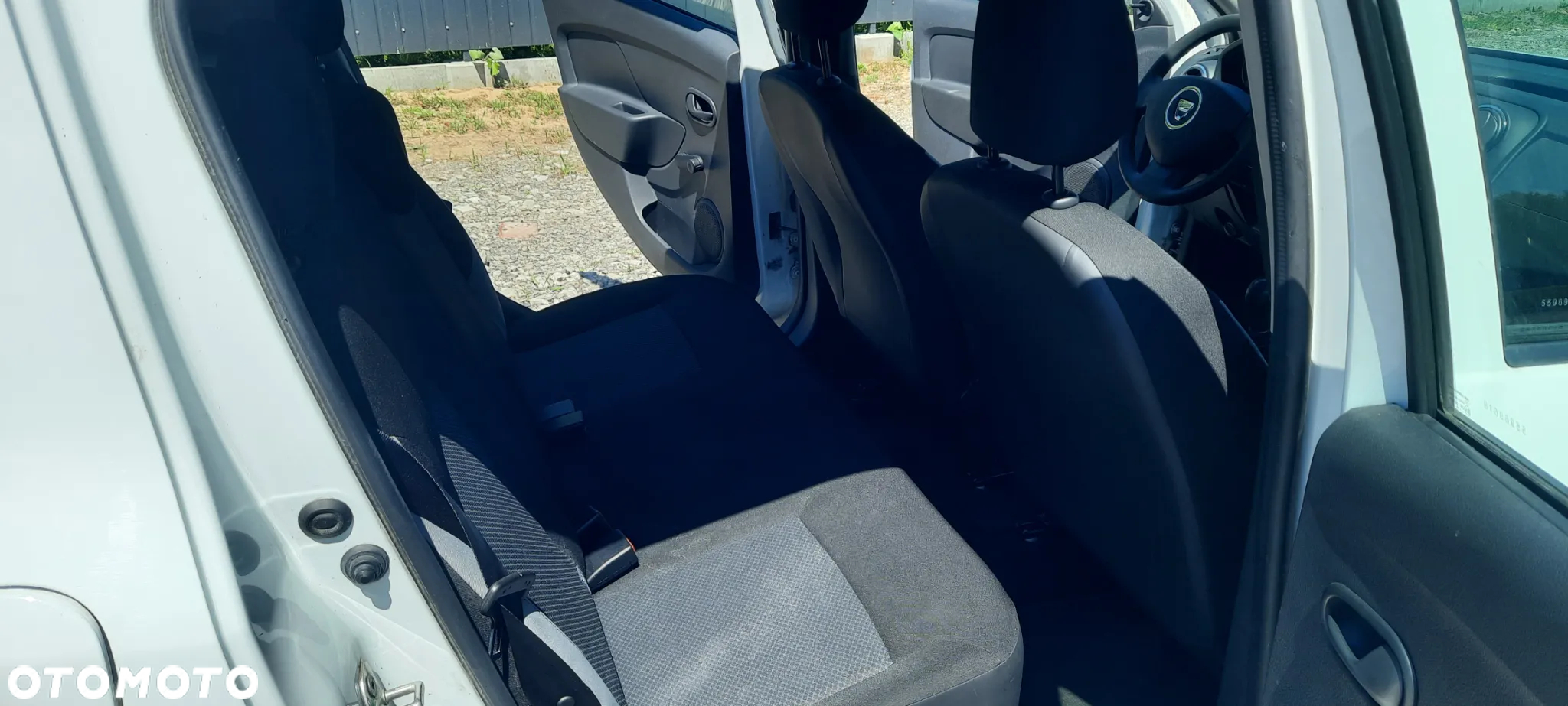 Dacia Sandero 1.2 16V 75 Celebration - 10