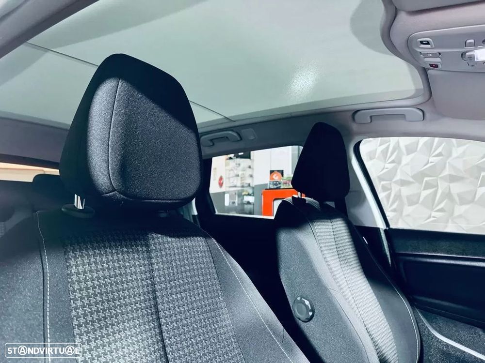 Peugeot 308 1.2 PureTech Active - 12