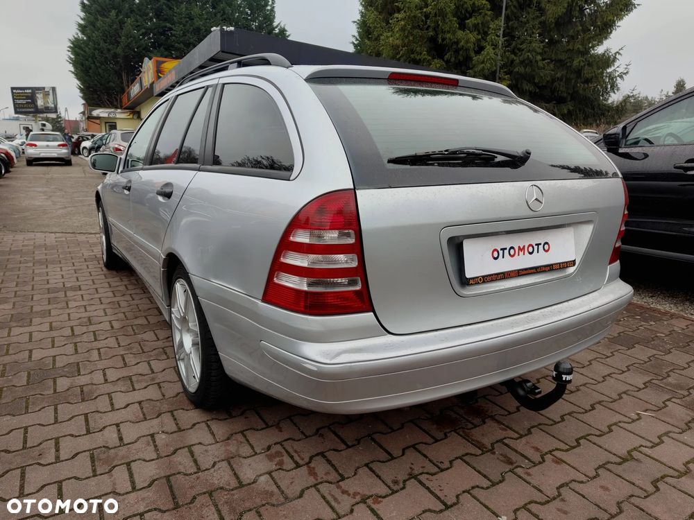Mercedes-Benz Klasa C 180 Kompressor Automatik Classic - 10