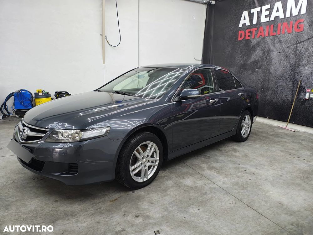 Honda Accord 2.0 i 4 Door - 4
