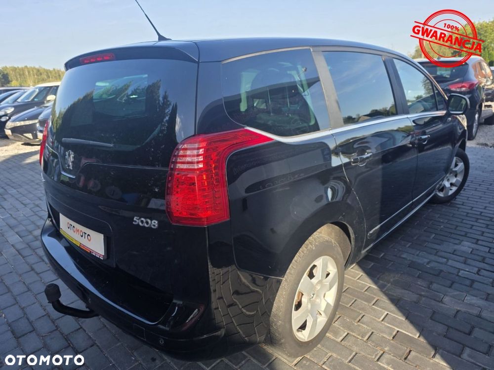 Peugeot 5008 - 11