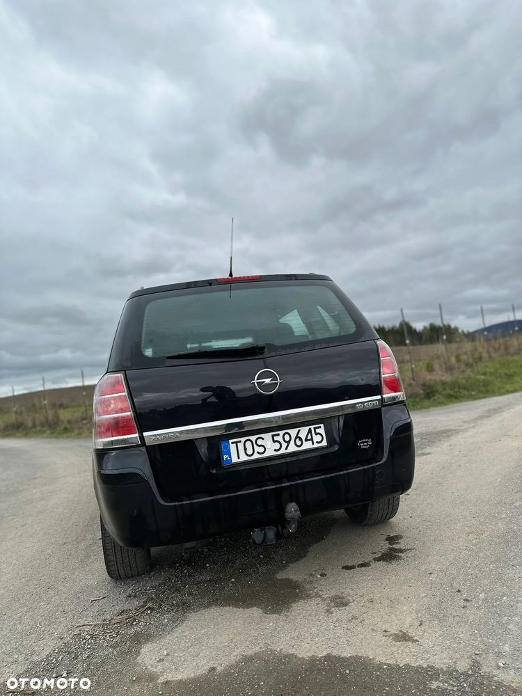 Opel Zafira - 11