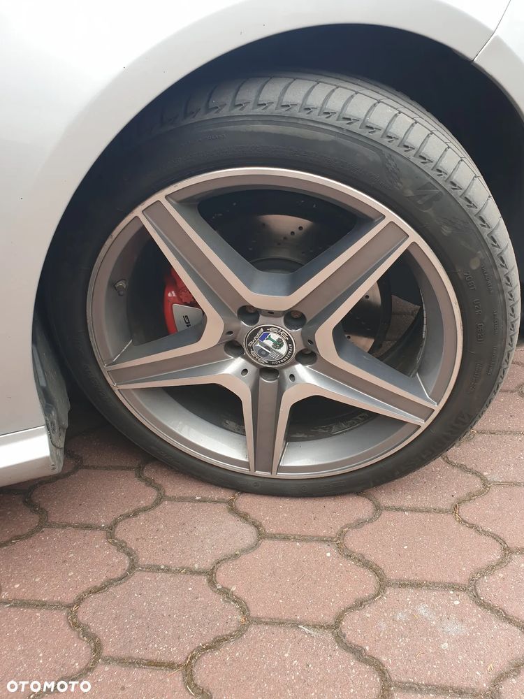 Mercedes-Benz Klasa E 350 CDI DPF 4Matic BlueEFFICIENCY 7G-TRONIC Avantgarde - 26