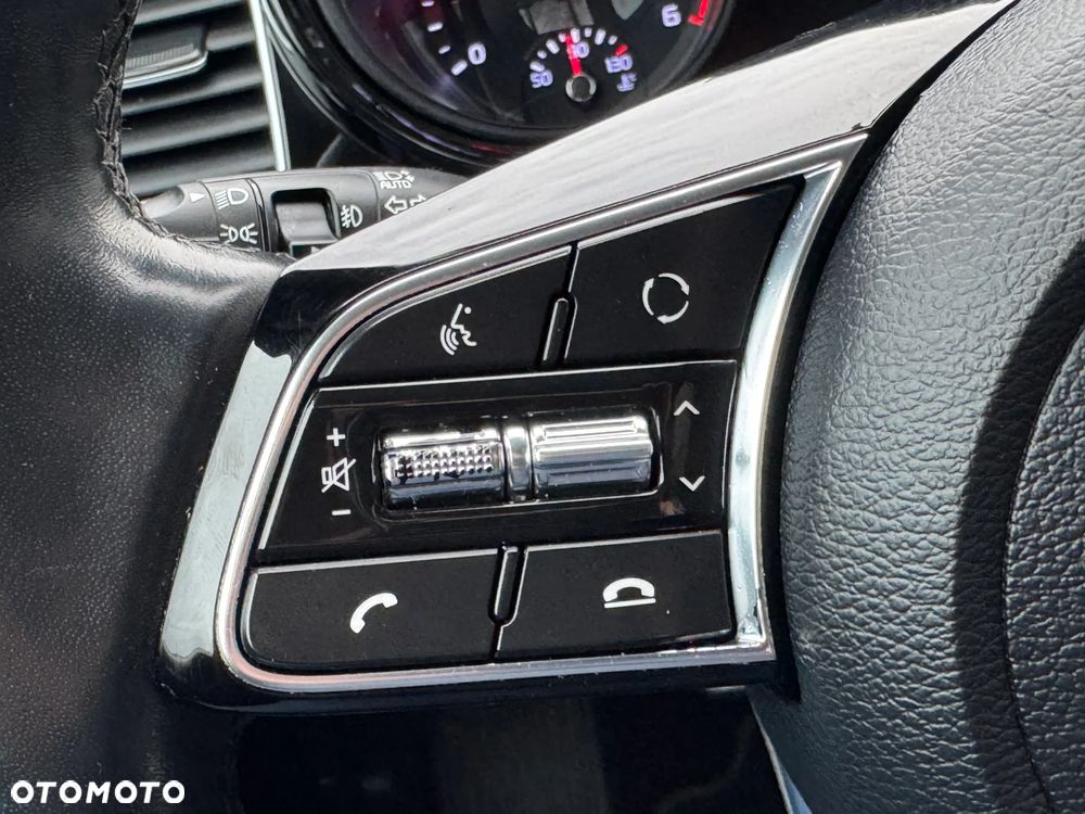 Kia Ceed 1.6 CRDi Eco-Dynamics+ (48V Mild-Hybrid) DCT7 Vision - 20