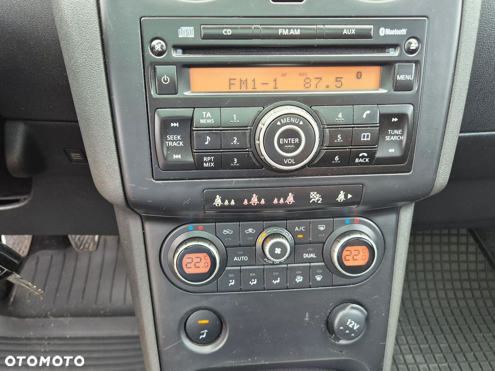 Nissan Qashqai+2 2.0 Acenta - 11