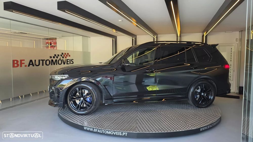 BMW X7 40 d xDrive Pack M - 16