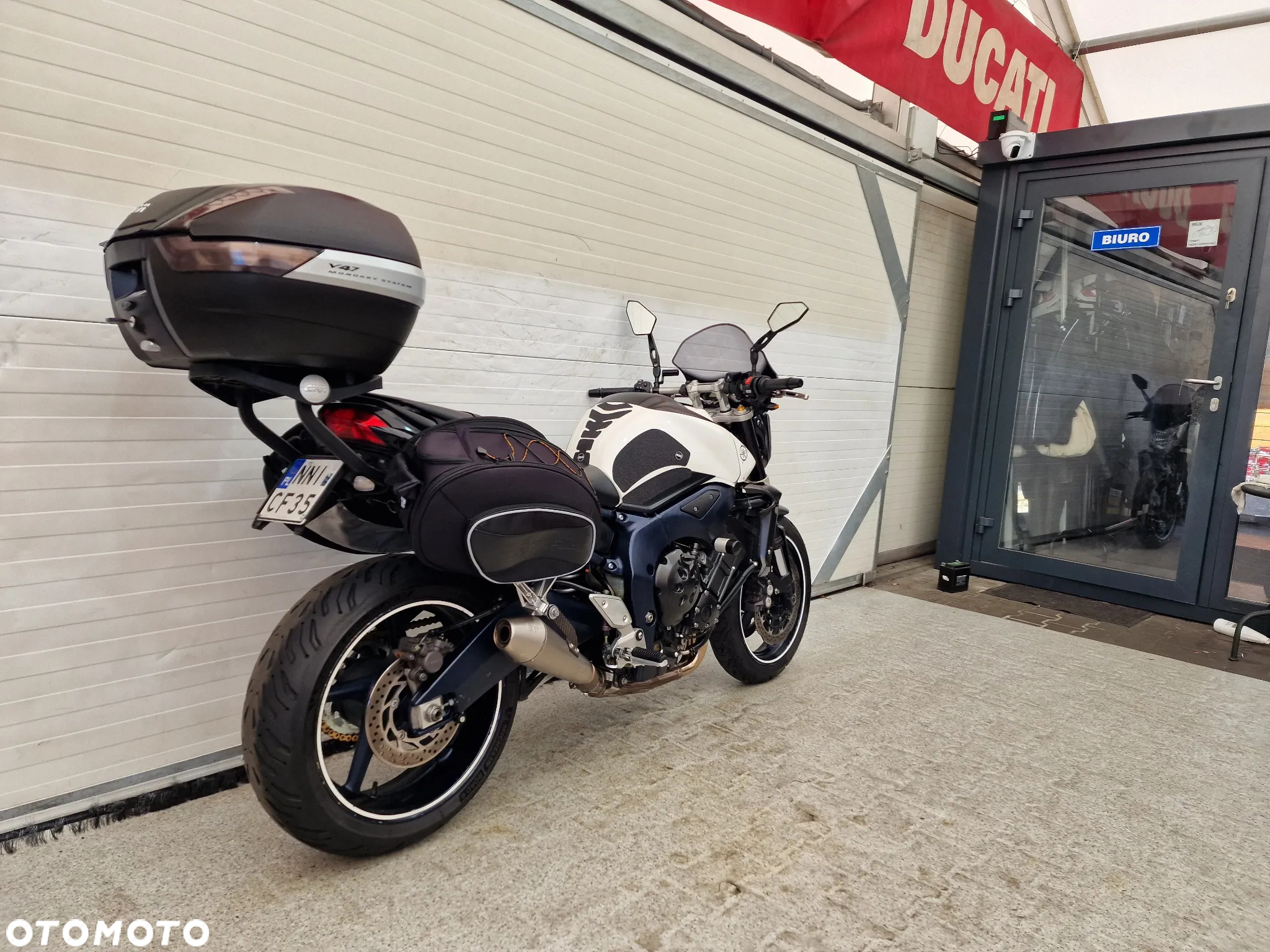 Yamaha FZ - 21