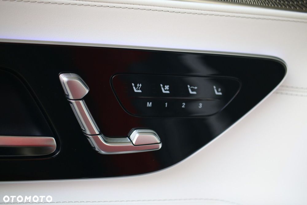 Mercedes-Benz SL - 26