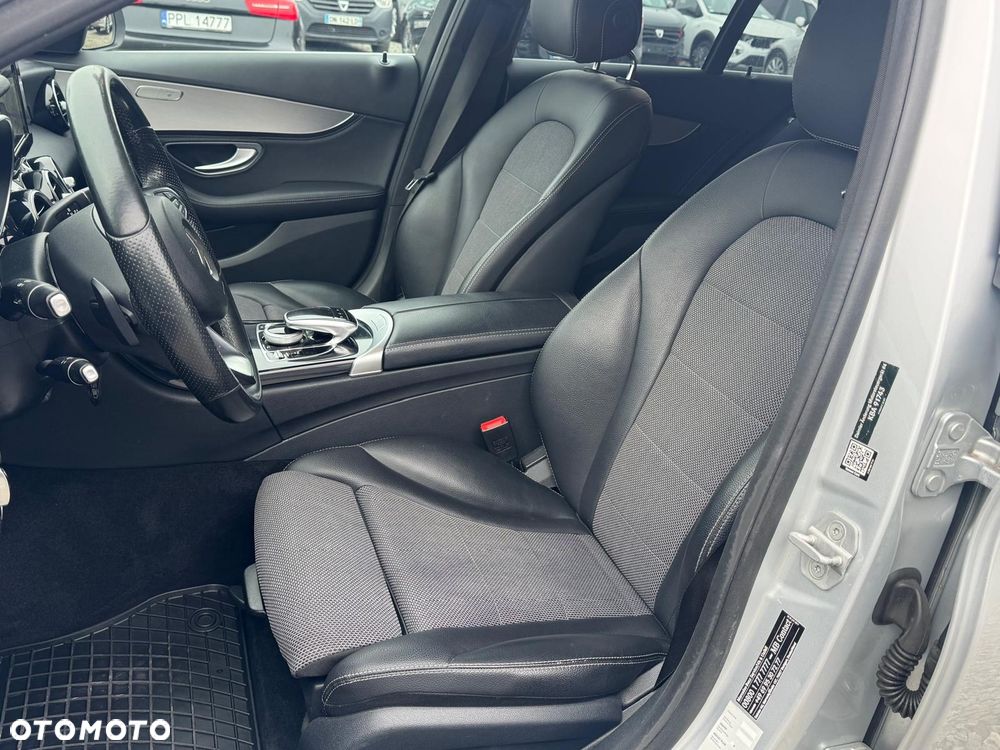 Mercedes-Benz Klasa C 220 (BlueTEC) d 7G-TRONIC AMG Line - 15