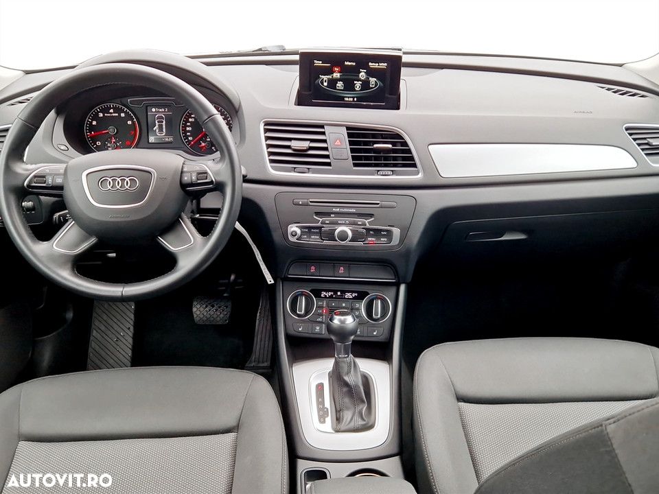 Audi Q3 1.4 TFSI Stronic - 14