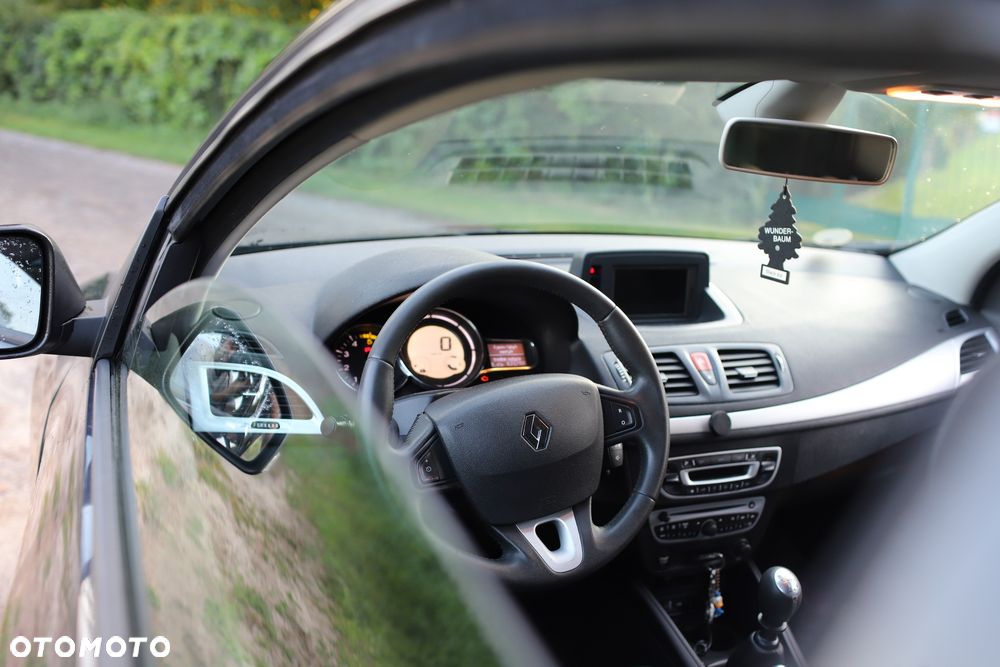 Renault Megane 1.9 dCi Dynamique Euro5 - 8