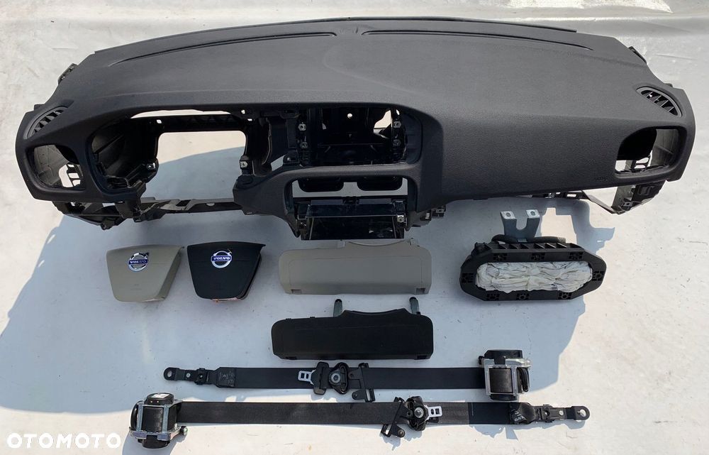 volvo v40 deska kokpit konsola poduszki pasy - 1