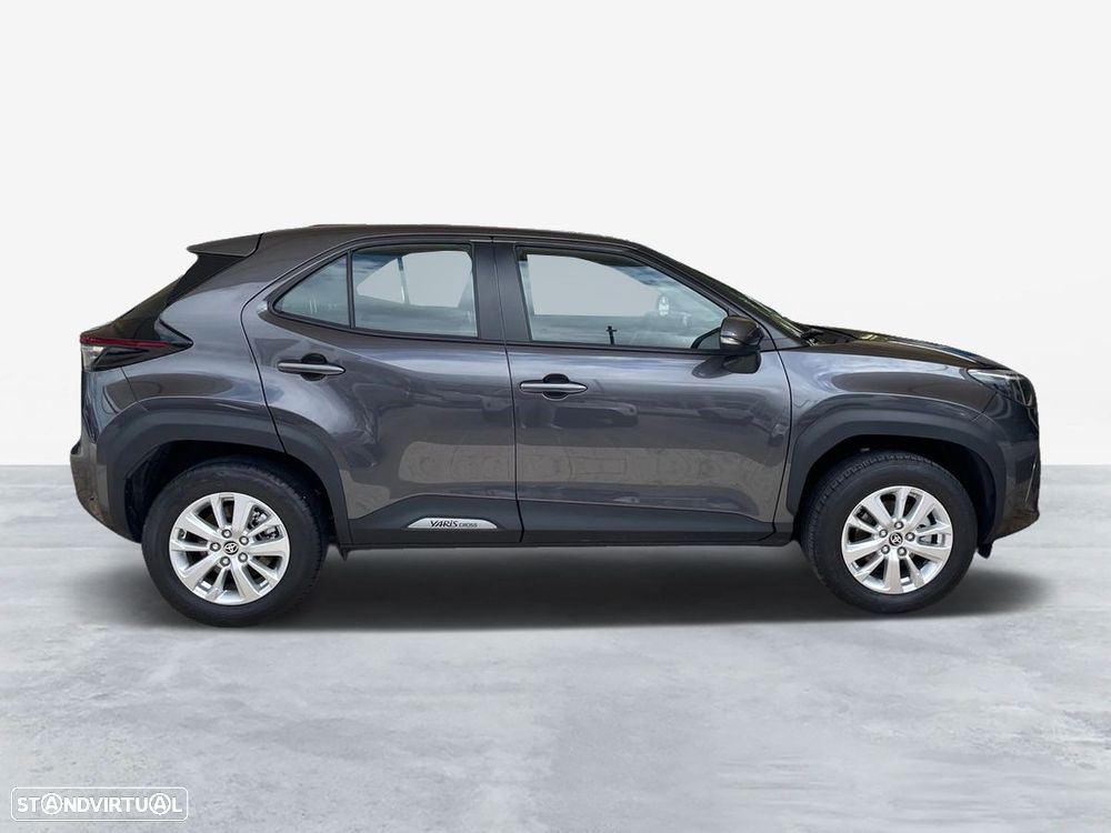 Toyota Yaris Cross 1.5 HDF Comfort Plus - 2