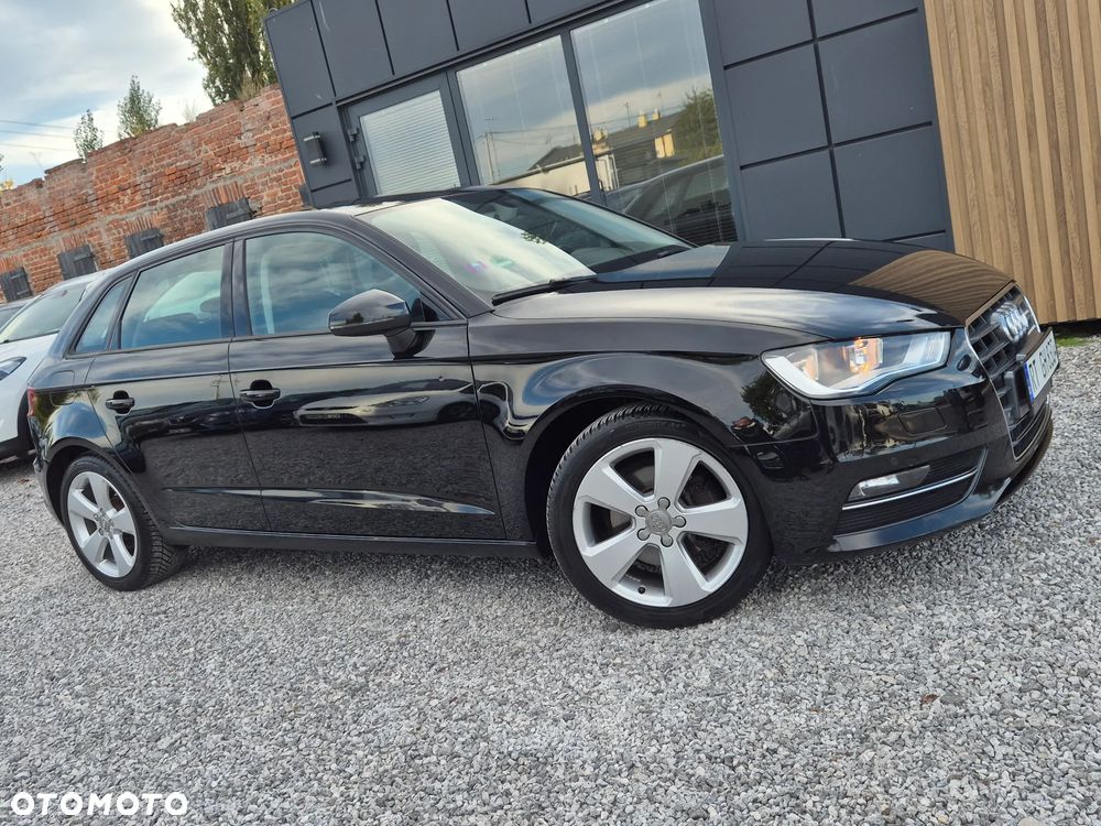 Audi A3 Sportback 2.0 TDI S tronic Attraction - 17
