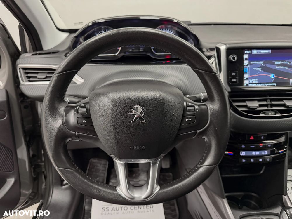 Peugeot 2008 PureTech 82 Style - 29