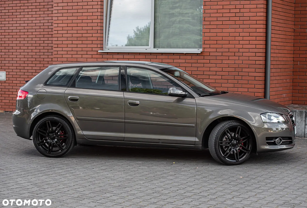 Audi A3 1.8 TFSI Ambiente - 3
