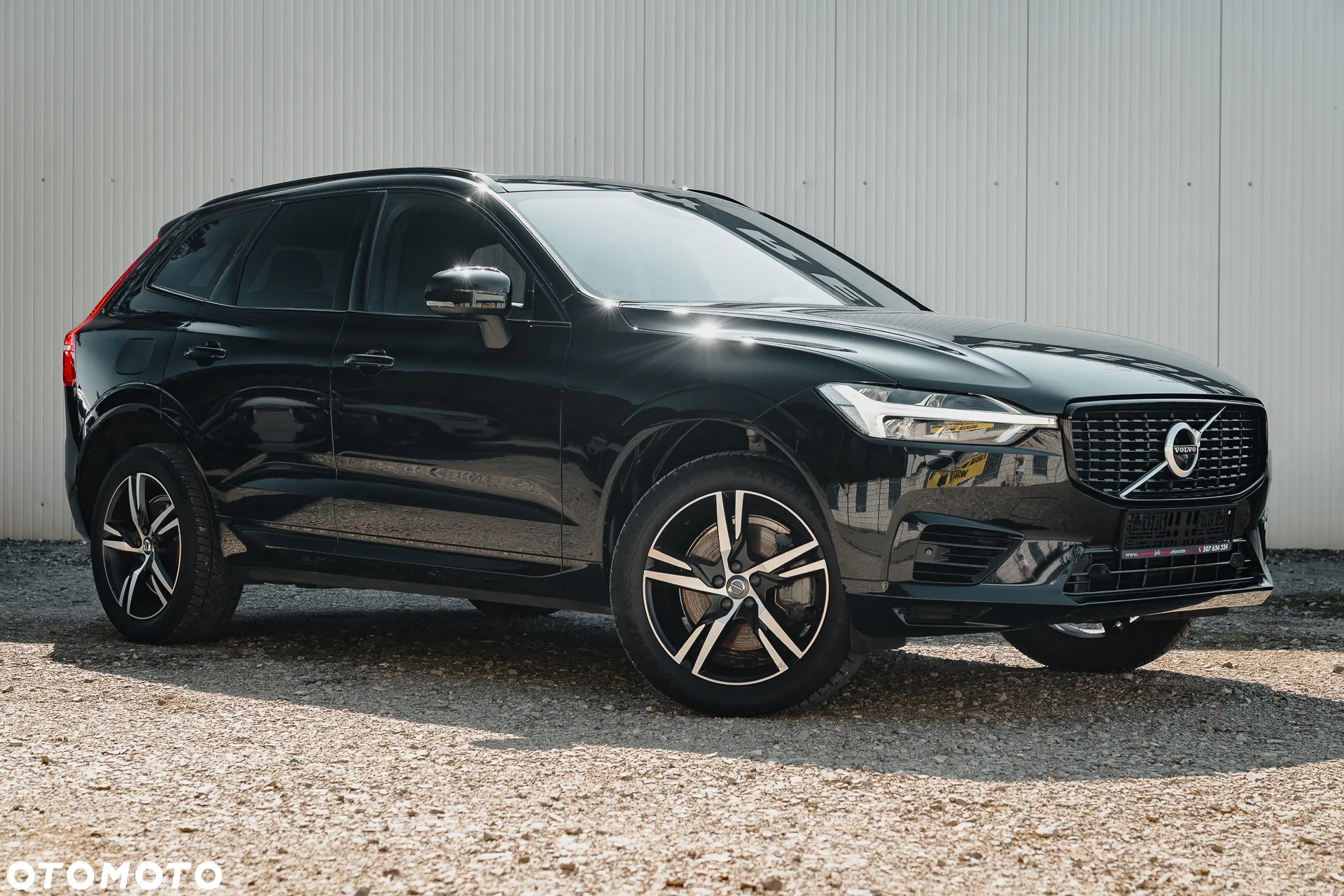 Volvo XC 60 T6 AWD Recharge Geartronic RDesign - 3