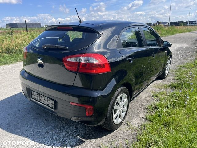 Kia Rio 1.2 ISG Dream Team Edition - 3