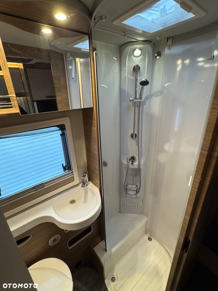 KNAUS LIVE l 700 MEG - 30