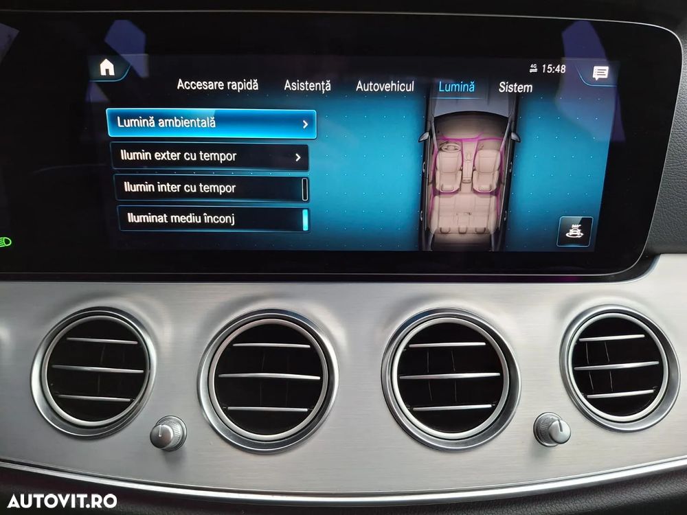 Mercedes-Benz E 200 9G-TRONIC - 22