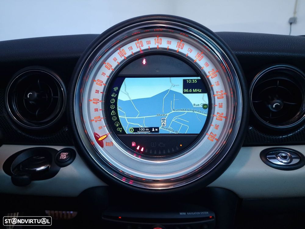 MINI 3 Portas Cooper S Auto - 29