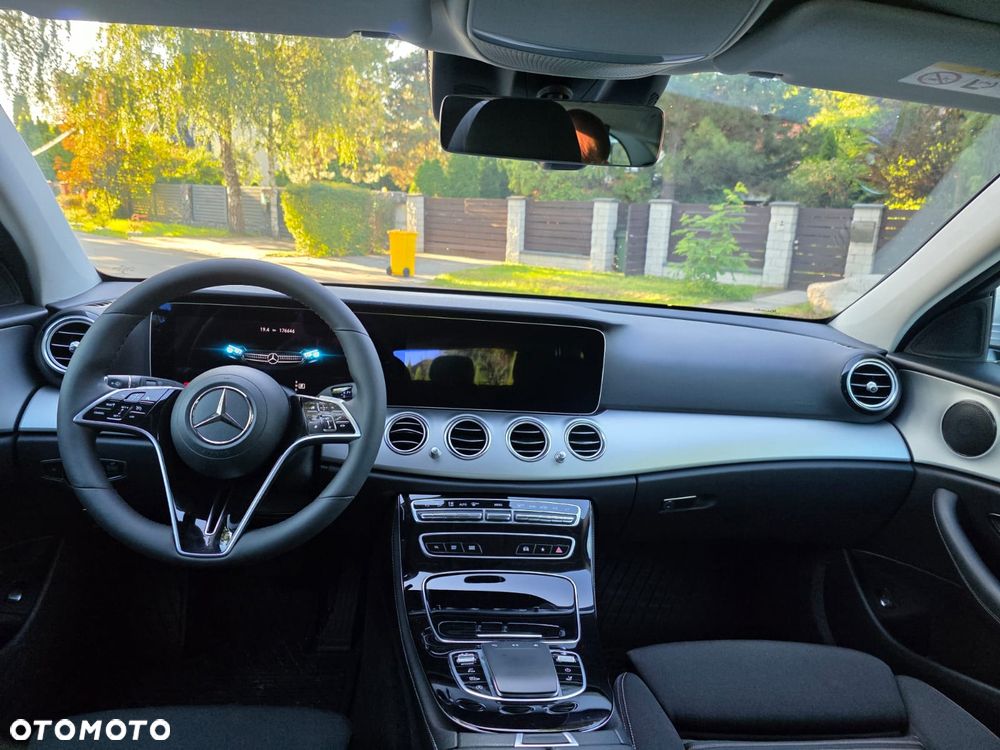 Mercedes-Benz Klasa E 250 (BlueTEC) d 9G-TRONIC - 15
