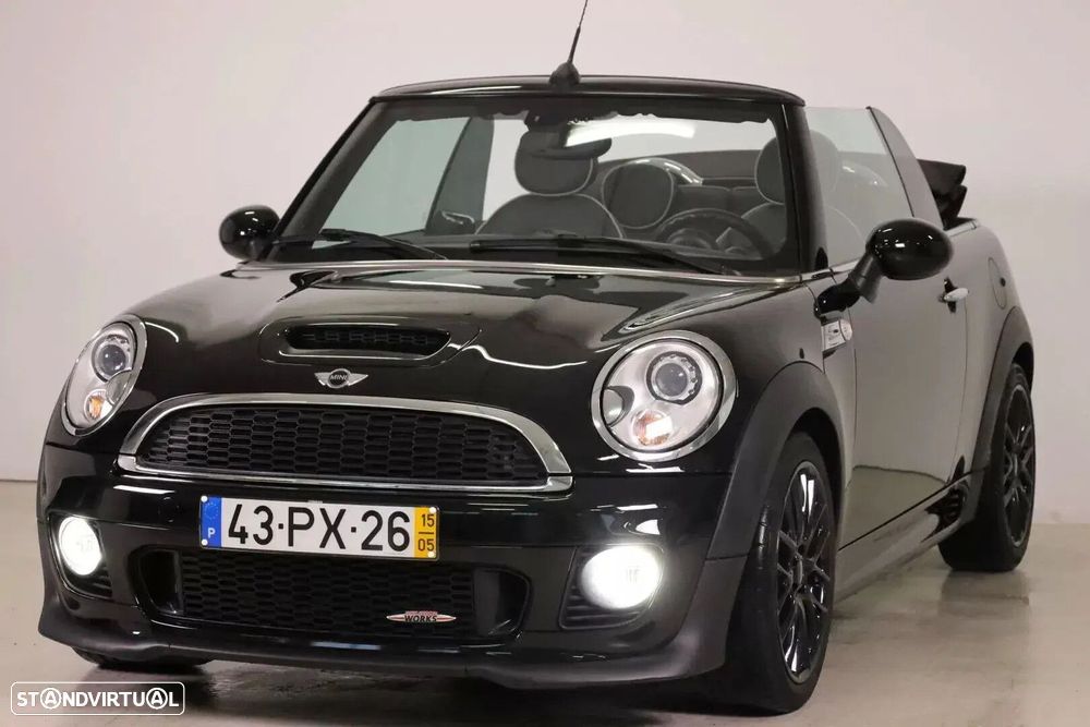MINI Cabrio John Cooper Works Auto - 13