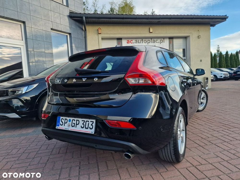 Volvo V40 T3 Kinetic - 16