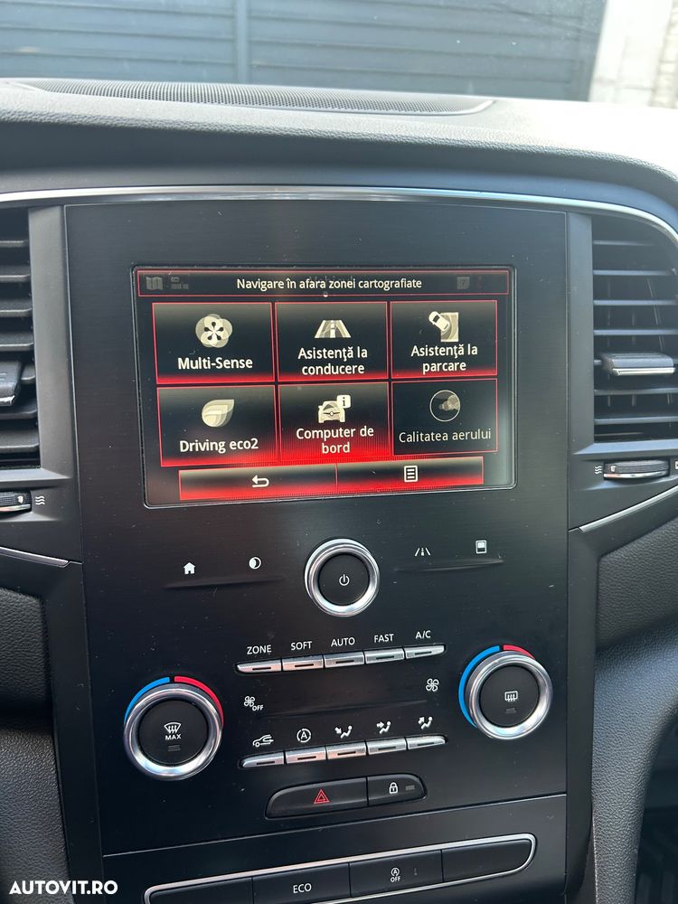 Renault Megane BLUE dCi Limited - 12