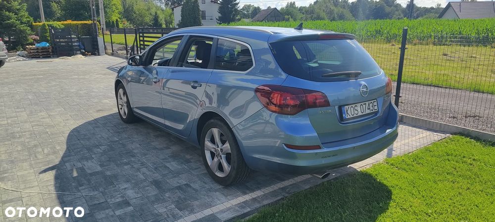 Opel Astra 2.0 CDTI DPF Sports Tourer - 4